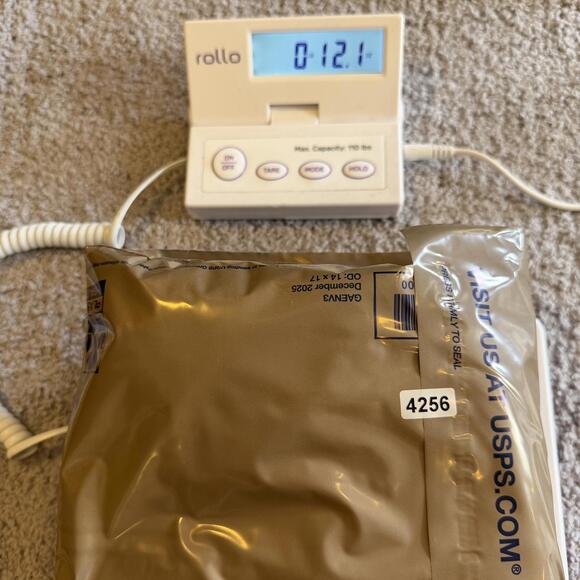 Vintage Levis 550 Distressed Denim Cutoff Jean Shorts Light Wash Grunge Y2K W29 - Picture 7 of 7